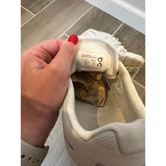 On cloud all day shoe -10 - Picture 4 of 6